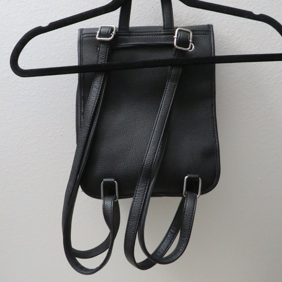 Black backpack purse - Picture 3 of 5